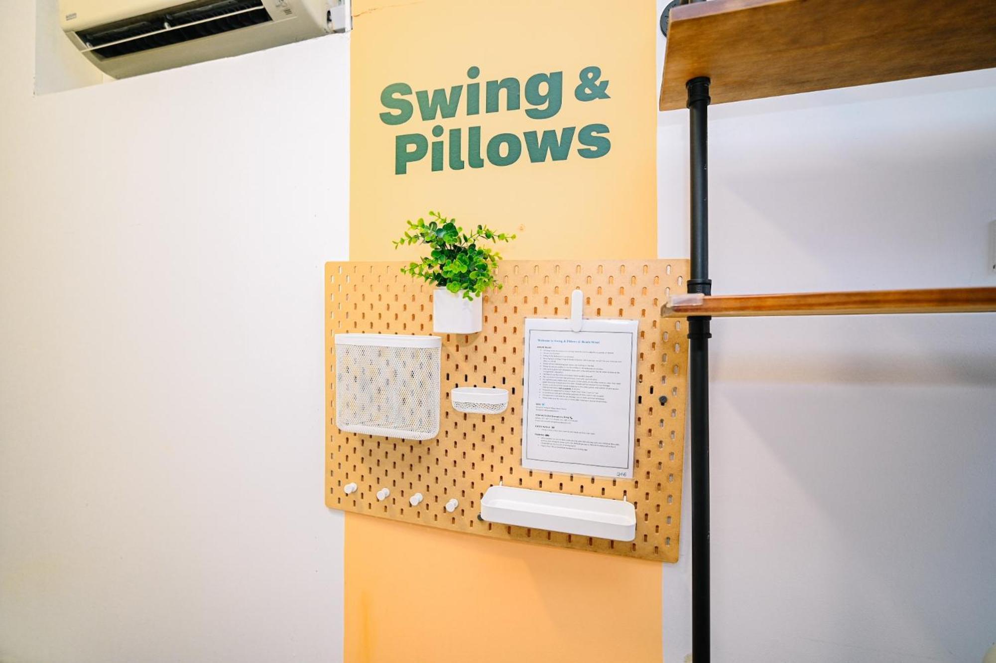 Asrama Swing & Pillows @ Street